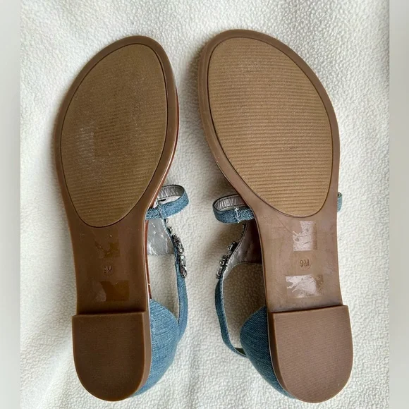 New Guess Rihnestone cloudwalker sandals - size 9M - Picture 6 of 6